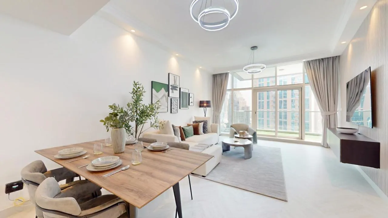 Marinascape Oceanic - Luxurious Two Bedroom Dubai